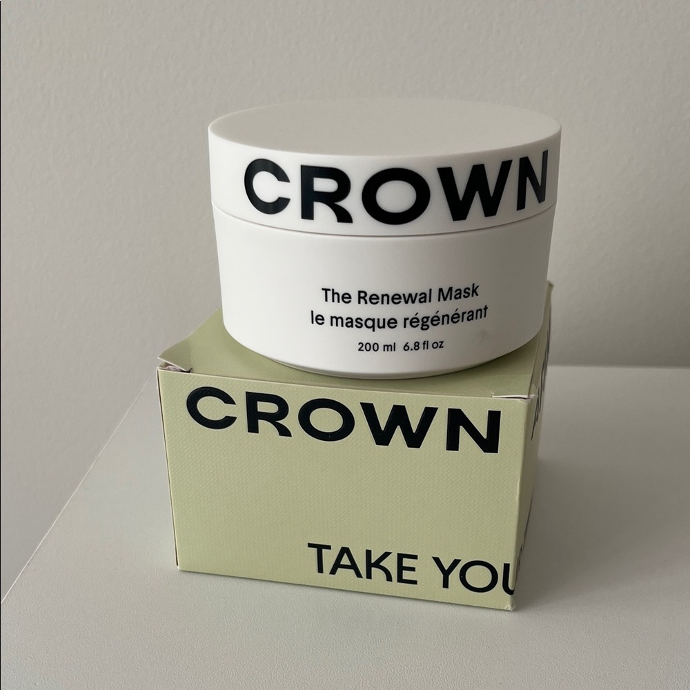CROWN Renewal Mask - White and Black